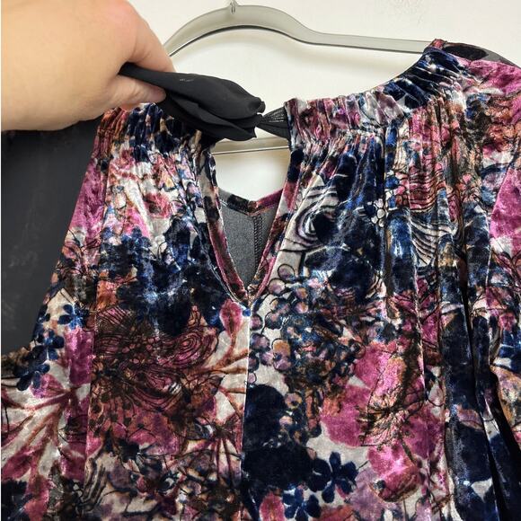 Chelsea & Theodore Floral Velvet Blouse Bow Sheer Trim Size S Whimsigoth Fairy - Picture 3 of 7